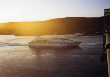 cruise ship heading under seal island bridge