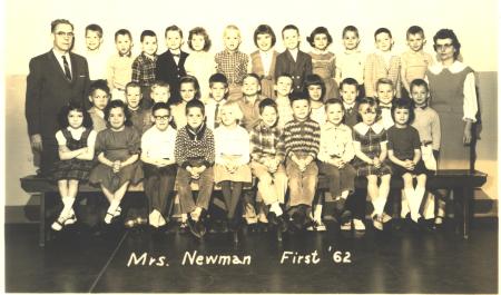 Mrs. Newman's 1st Grade Class 1962