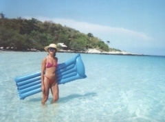 Zae on the 100% stress-free island of Koh Samet, Thailand (2000)