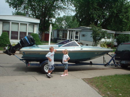 we ready to go tubing! so just take the pictur