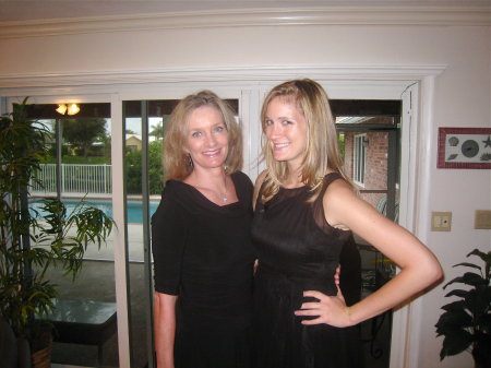 Linda with daughter Brooke