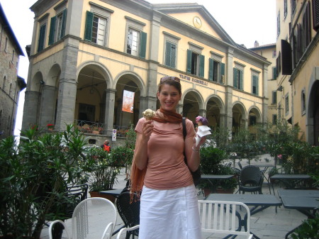 Cortona, Italy 2007...with gelato