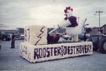 1987 Soph Homecoming Float