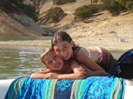 Maddy & Trey - Lake Nacimiento