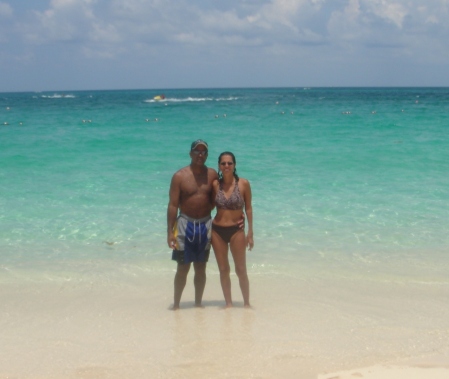 On Vacation in the Bahamas - Aug 2007