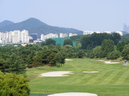 Song Nam Golf Course in Seoul