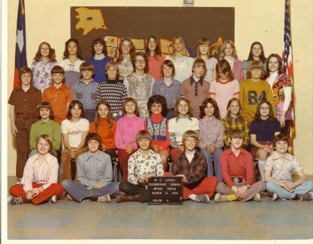 Mrs. Baldridge 6th Grade M.C. Lively Elementary 1975