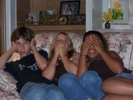 Hear no evil, Speak no evil, See no evil