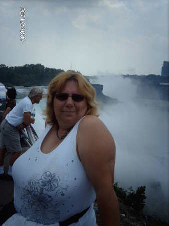 Me at Niagra Falls