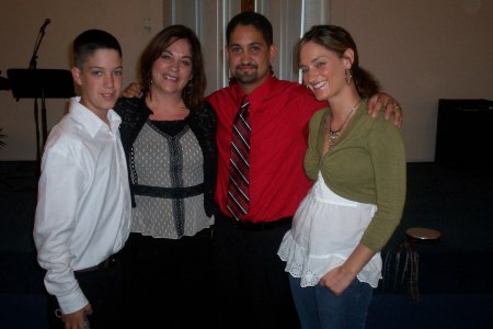 ME AND MY 3 BEAUTIFUL KIDS!!