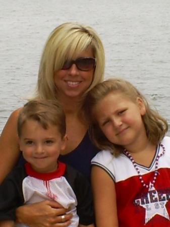 The kids and I at Marblehead Lighthouse July 07.....go to Valleyforge1987.com to see more pics of your friends from VF!!