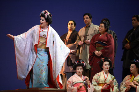 Madama Butterfly