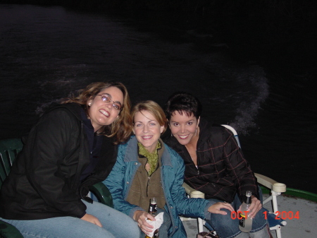 The Girls on the Tug Boat (BRRRRR!)