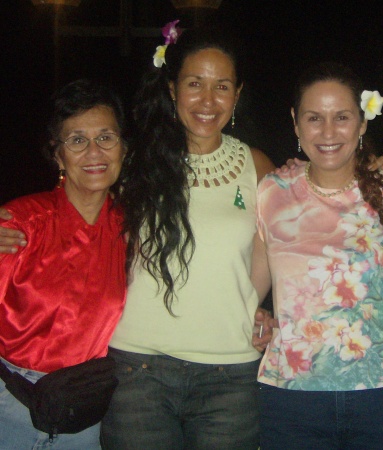 Mom, me, and sis Monica in Hawaii 12/06