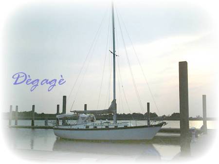 Our 37' Endevour Sailboat  -  D��gag��