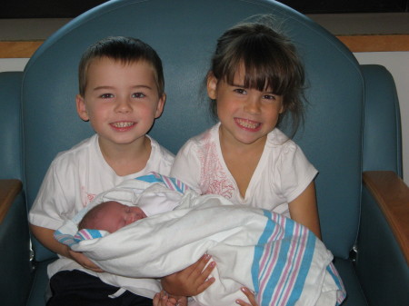 Kaitlyn, Sean and Maggie