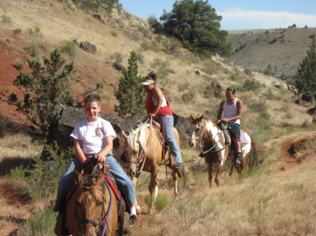 Family Horsebacking Riding day !