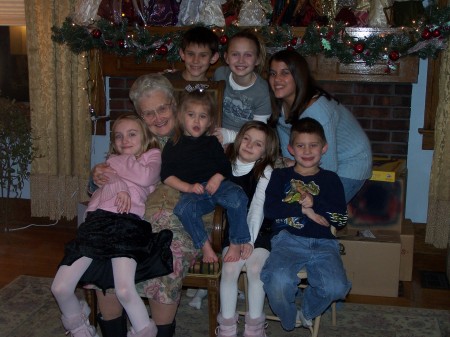 The Seven Cousins with Great Grandma