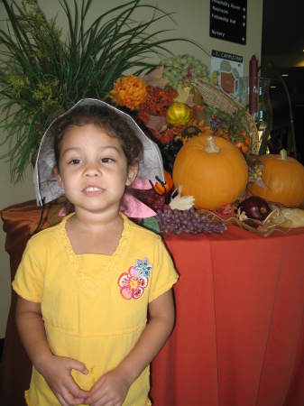 Cassandra Thanksgiving Feast at preschool 07