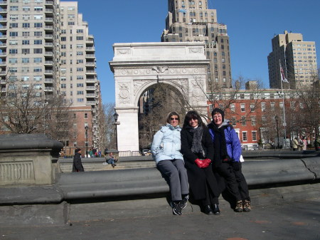 Janet Murray, Kathy Scardelis and Kathy Parliment