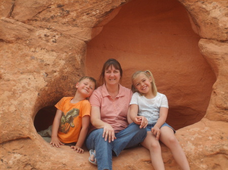 Riley, Miranda and me - Lake Mead 2007
