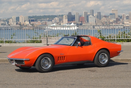 The post-divorce, midlife-crisis Second Corvette: 1969 Orange