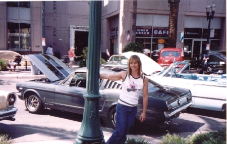 All Ford car show, 2004