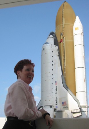 DPM at the Launch Control Center (LCC) - STS-114 Destack Operations