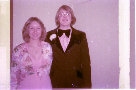 1975 Prom pic