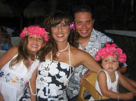 Family picture in Hawaii in August 2007