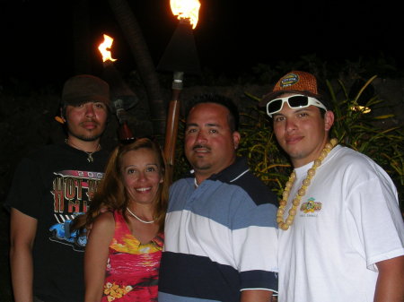 Me & The Familia-Maui 2005