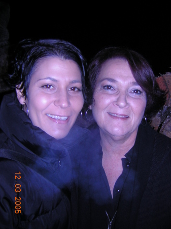 Dina & Mom 2006