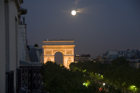At night from the balcony, Paris......
