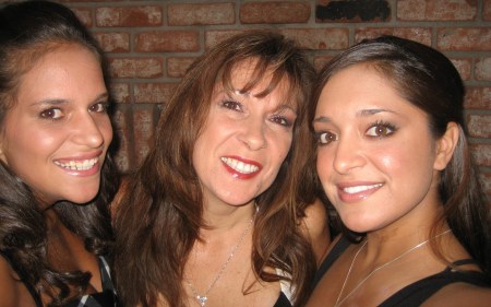 Christine, Mom, Alaina