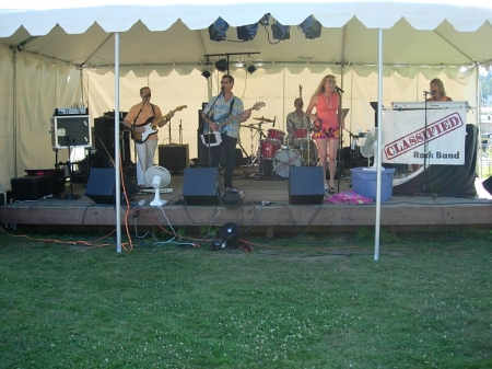 Band Playing Aquafest 2006