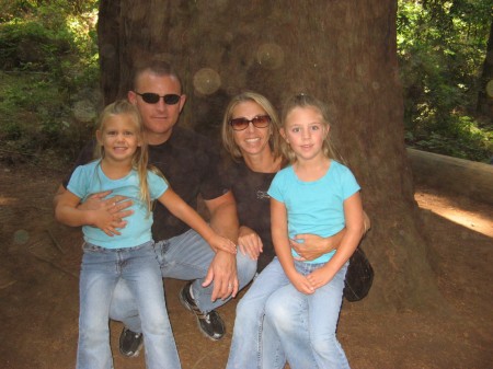 Deb, Sam, Lilly & Gracie (my oldest and her family)