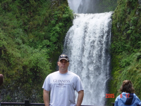 Multnoma Falls 2005