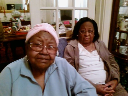 Mrs. Willye Belle Gaines (91) and her cousin Mamie Mariah Forte (91)