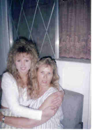 1994 Vanessa & Mom(Diana)