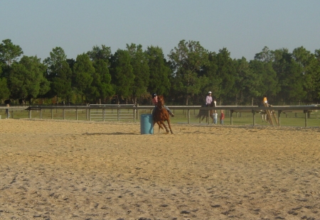 Samantha Running Barrels 4H 2007