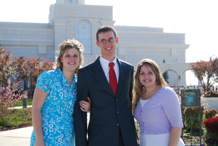 Bountiful Temple with the Bybee's(07)