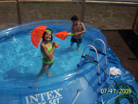 Nisa and Darris in the swimming pool
