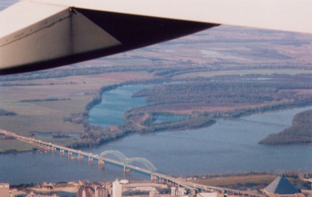 flying over memphis 2005