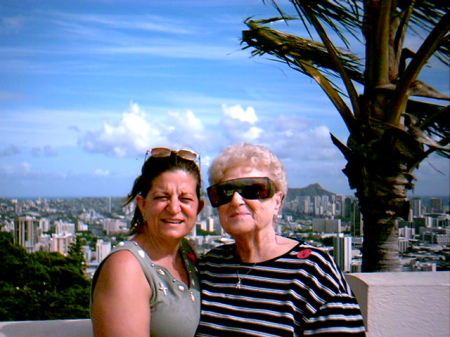 Mom/Me Hawaii (Very sunny day)