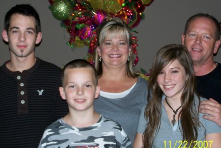 Luker Family  Christmas  2007