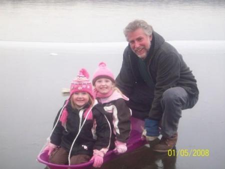 kids and dad on ice 2008