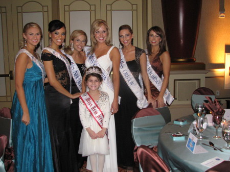 Ava and 2008 Miss America Contestants