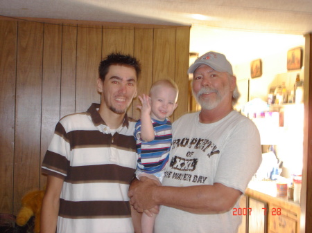 Madison, Matthew & grampa (Glenn) 07