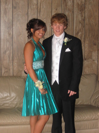 prom 08