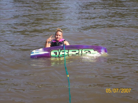 Cassandra  ( wakeboarding )